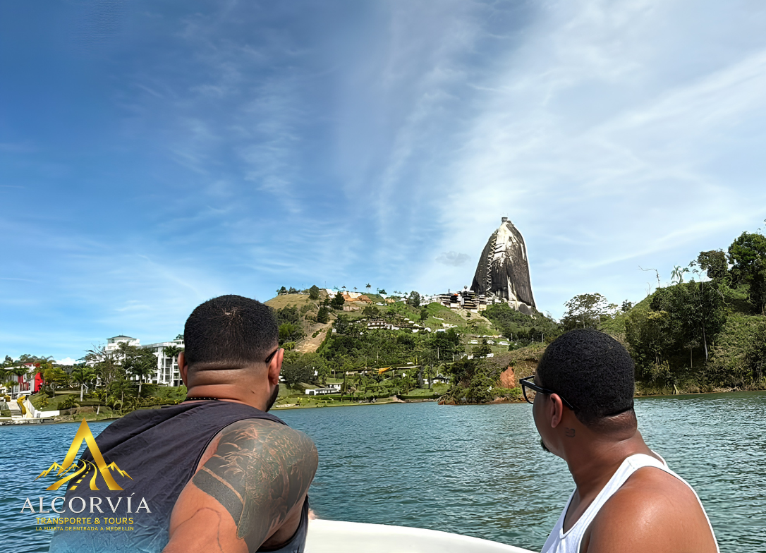 Tour Privado Guatapé y Piedra del Peñol